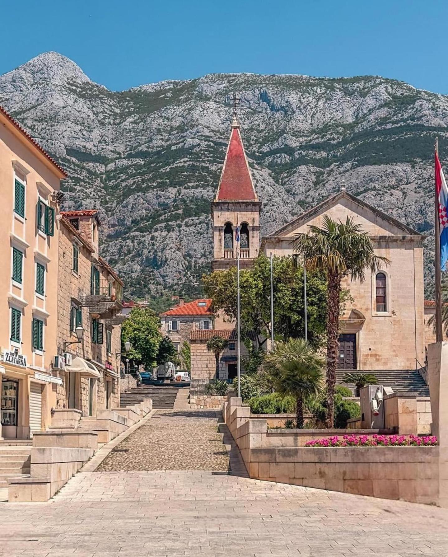 Center Of Makarska Apartamento Exterior foto