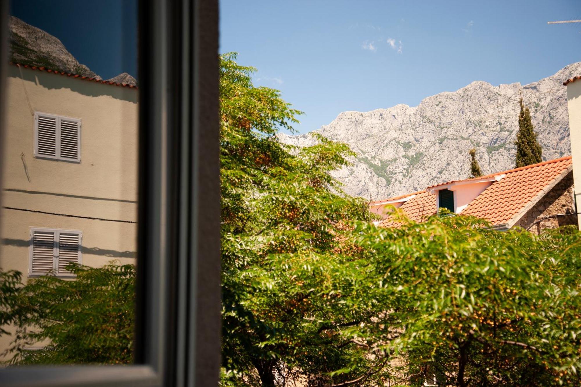 Center Of Makarska Apartamento Exterior foto